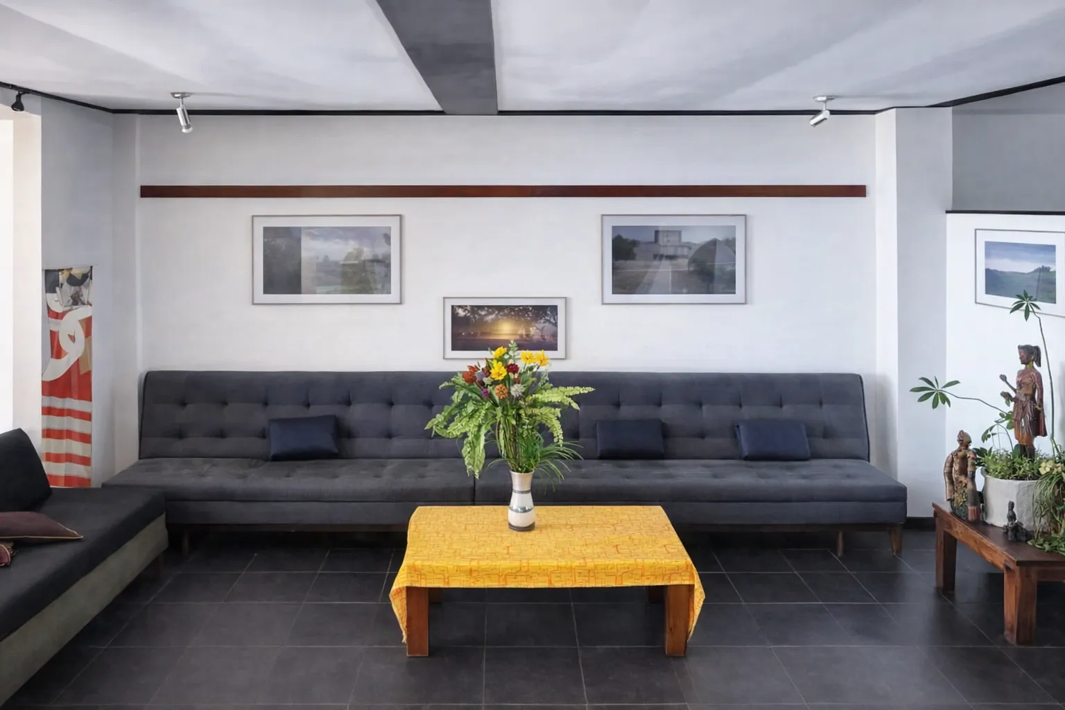 Room terrace with wooden door and pool view at Hotel Esplanada