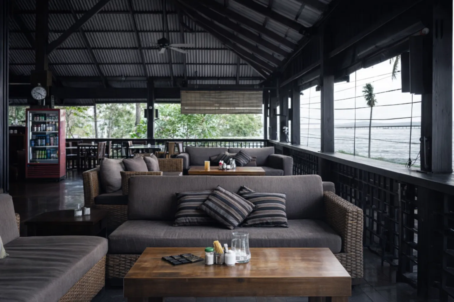 Comfortable lounge sofas with ocean view at Sea Breeze